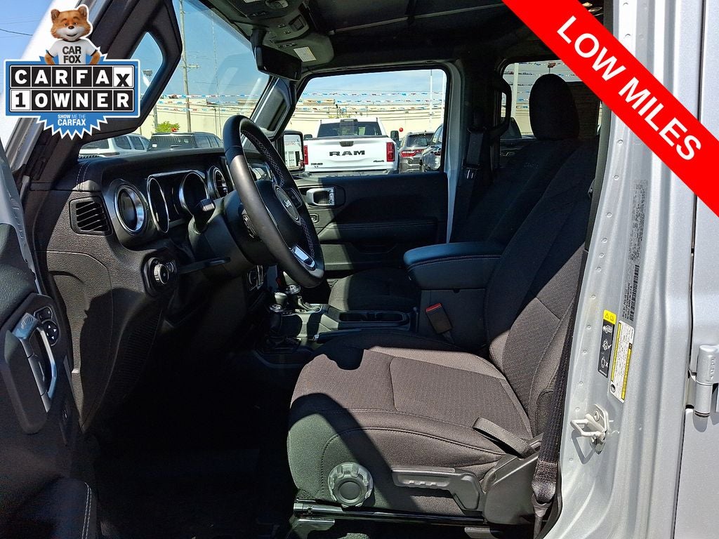 2022 Jeep Wrangler Unlimited Sahara 4x4