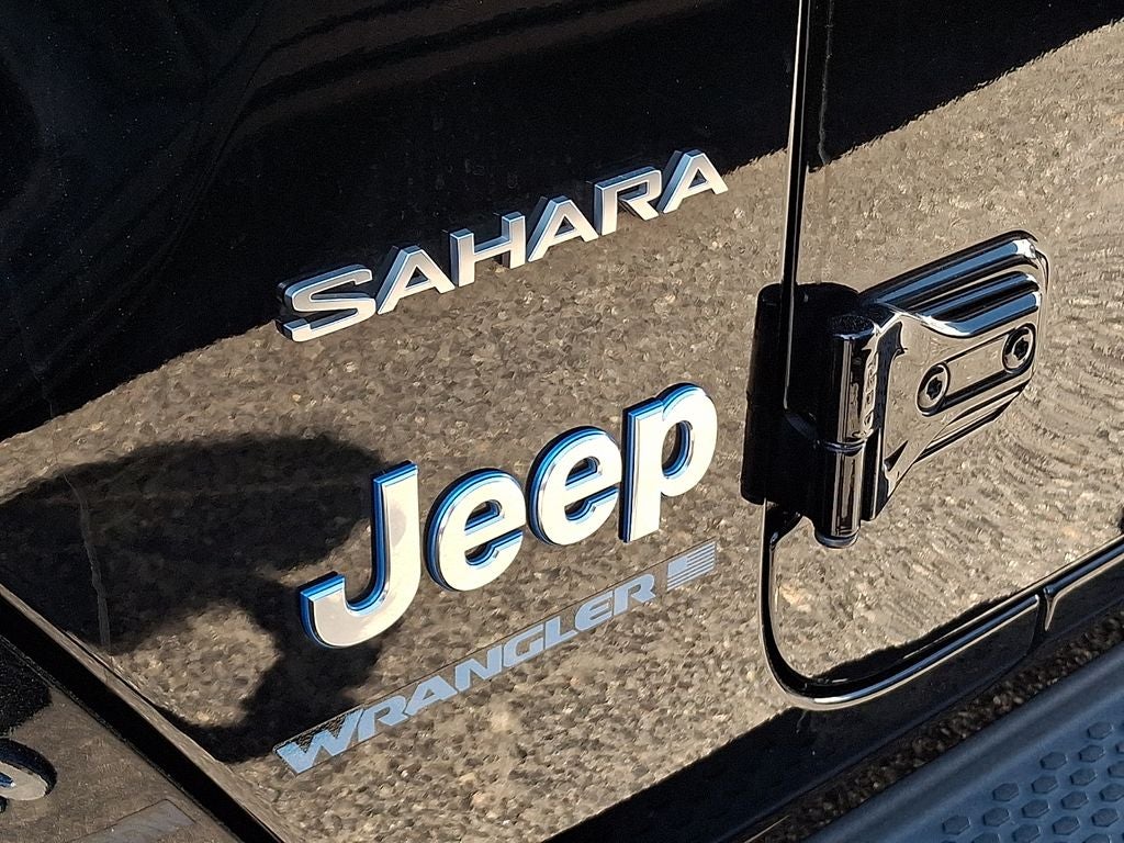 2023 Jeep Wrangler 4xe Sahara 4x4