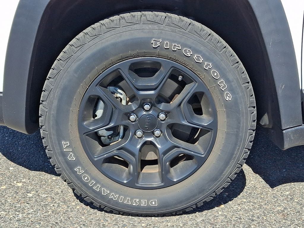 2022 Jeep Cherokee X 4x4