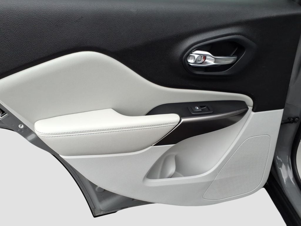 2020 Jeep Cherokee Latitude Plus 4x4