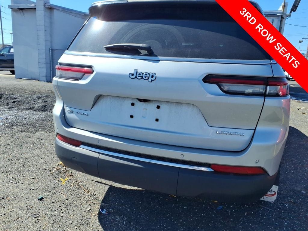 2023 Jeep Grand Cherokee L Laredo 4x4