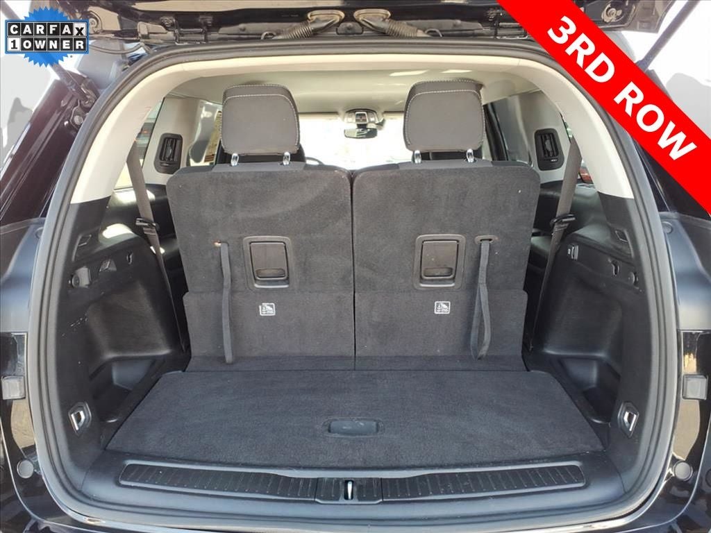 2023 Jeep Grand Cherokee L Laredo 4x4