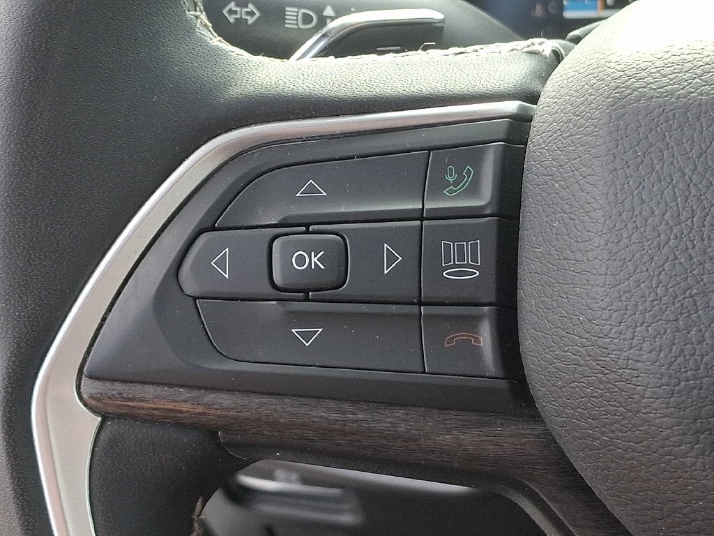 2023 Jeep Grand Cherokee L Limited 4x4