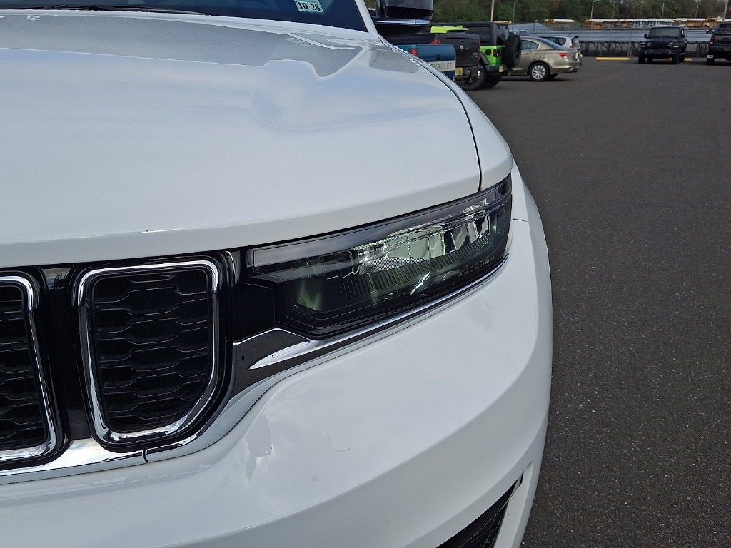 2023 Jeep Grand Cherokee L Limited 4x4