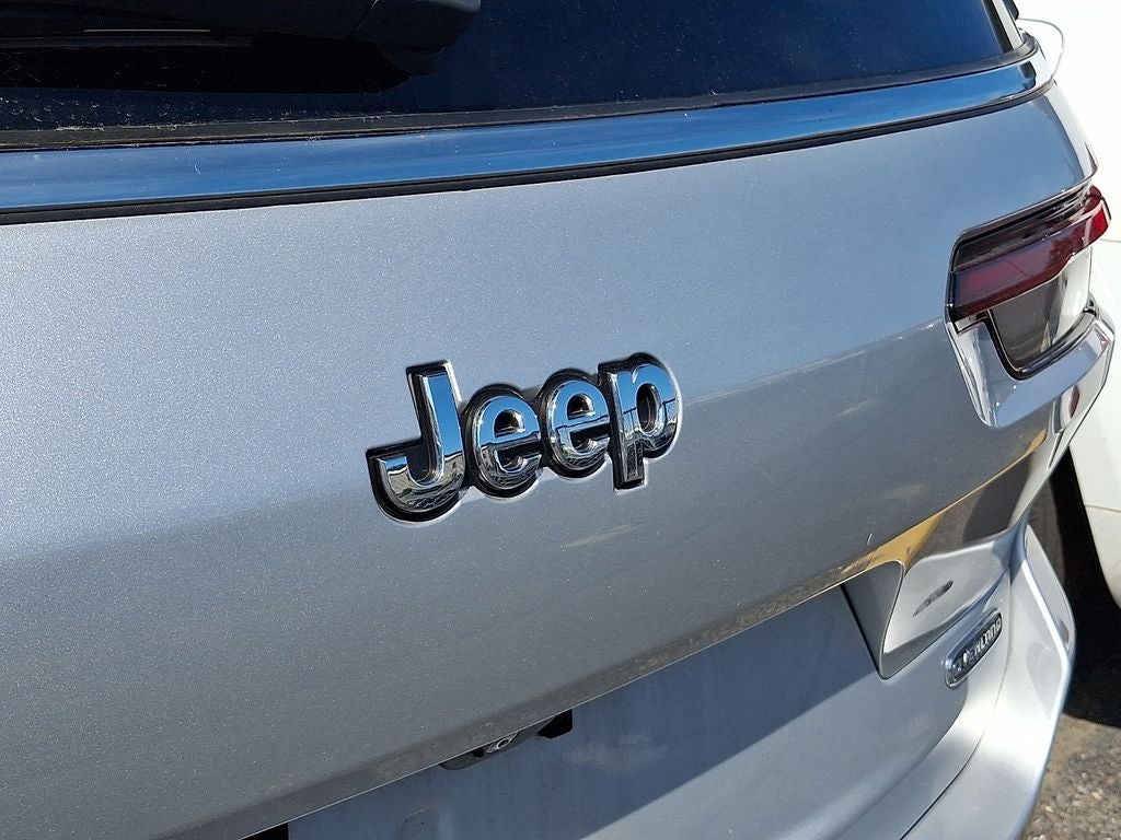 2022 Jeep Grand Cherokee L Overland 4x4