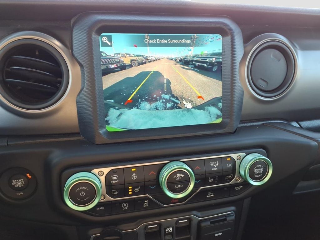 2021 Jeep Gladiator Willys 4x4