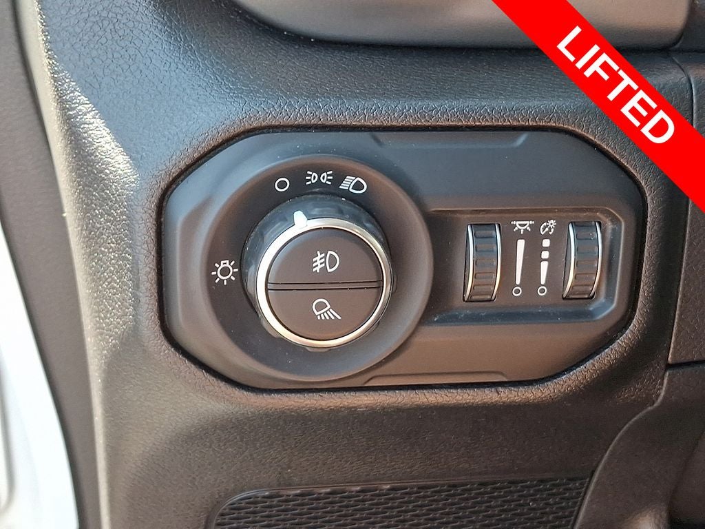 2021 Jeep Gladiator Willys Sport 4x4