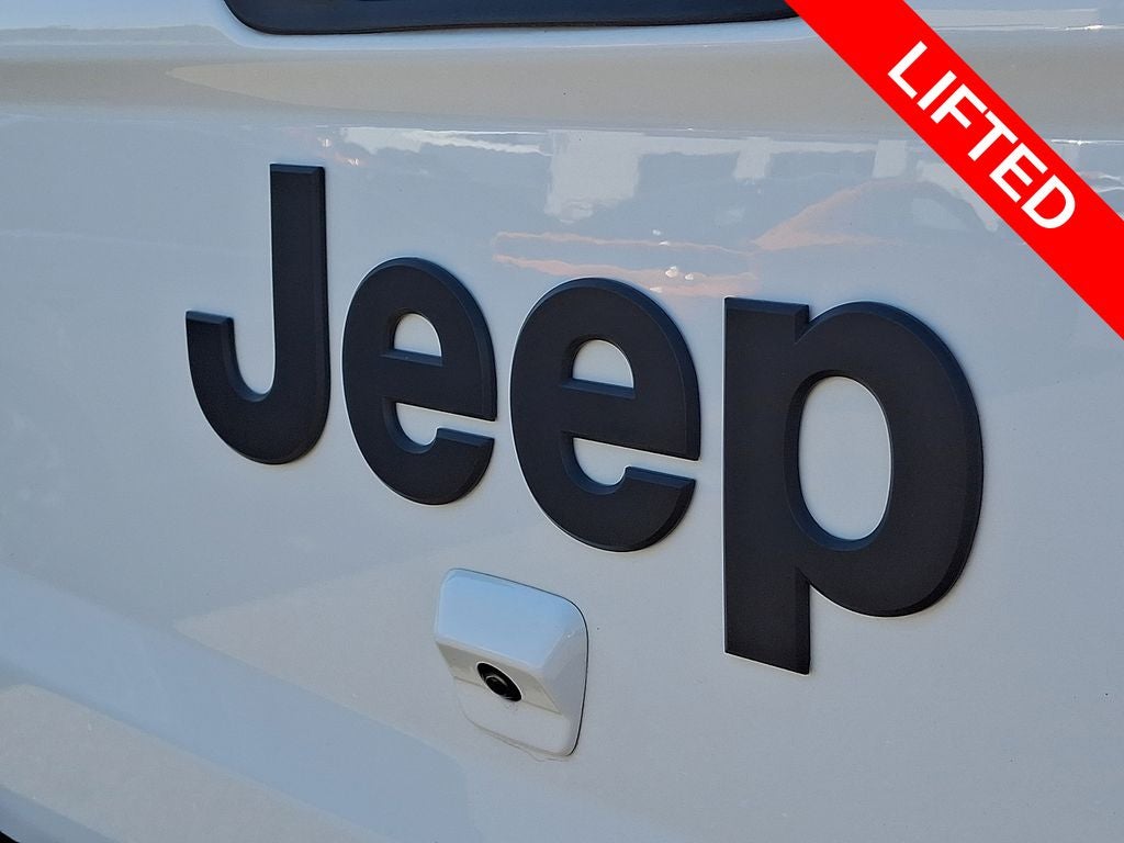 2021 Jeep Gladiator Willys Sport 4x4