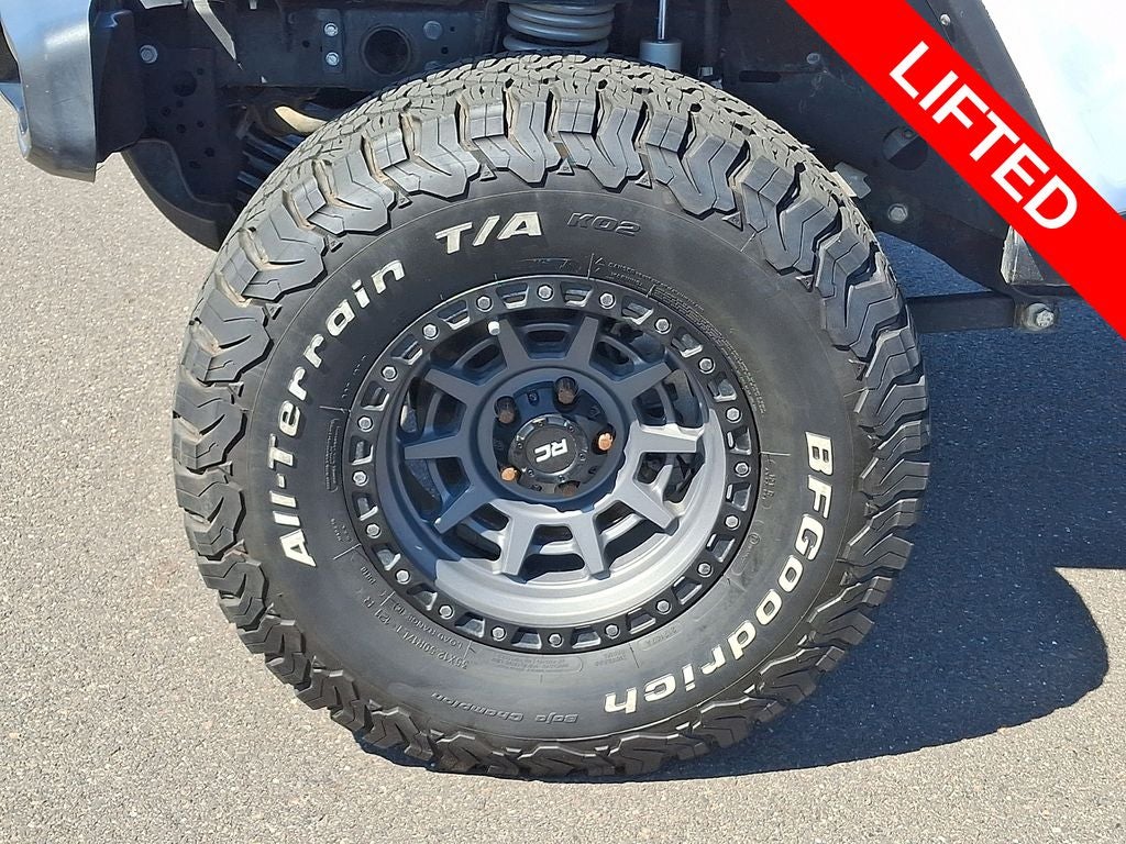 2021 Jeep Gladiator Willys Sport 4x4