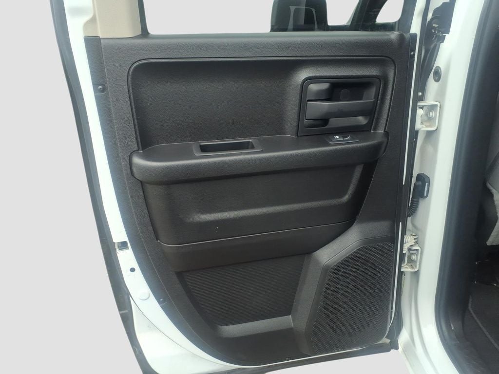 2019 RAM 1500 Classic Tradesman Quad Cab 4x4 6'4' Box