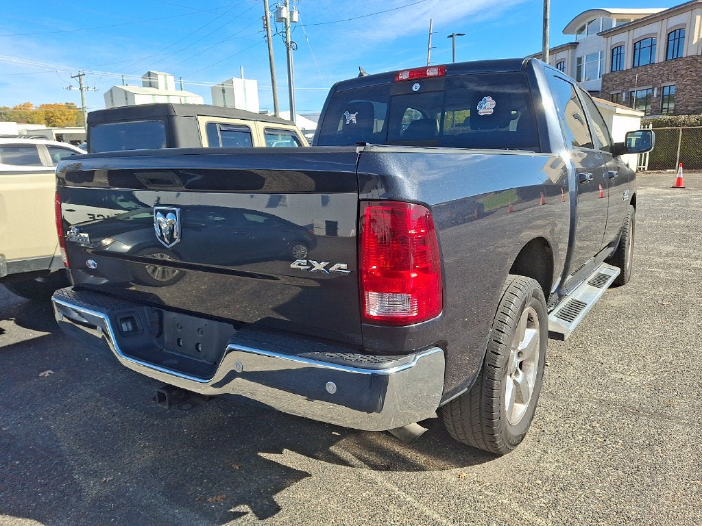 2017 RAM 1500 Big Horn Crew Cab 4x4 5'7' Box