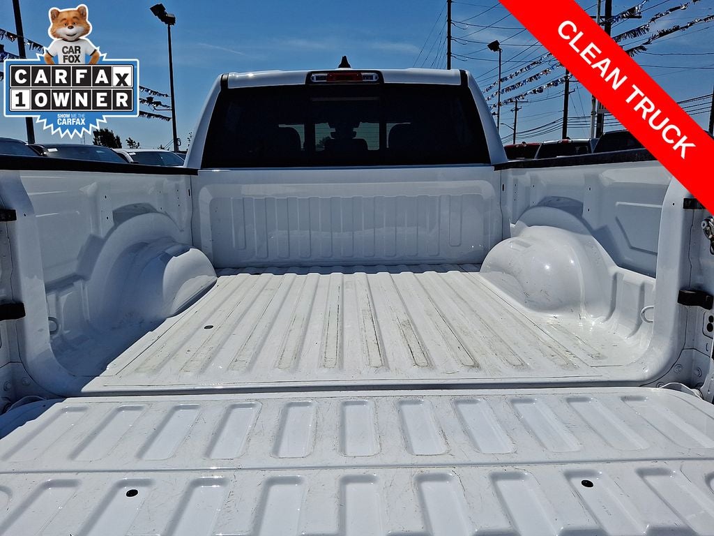 2023 RAM 1500 Big Horn Crew Cab 4x4 5'7' Box