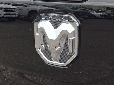2021 RAM 1500 Big Horn Crew Cab 4x4 5'7' Box