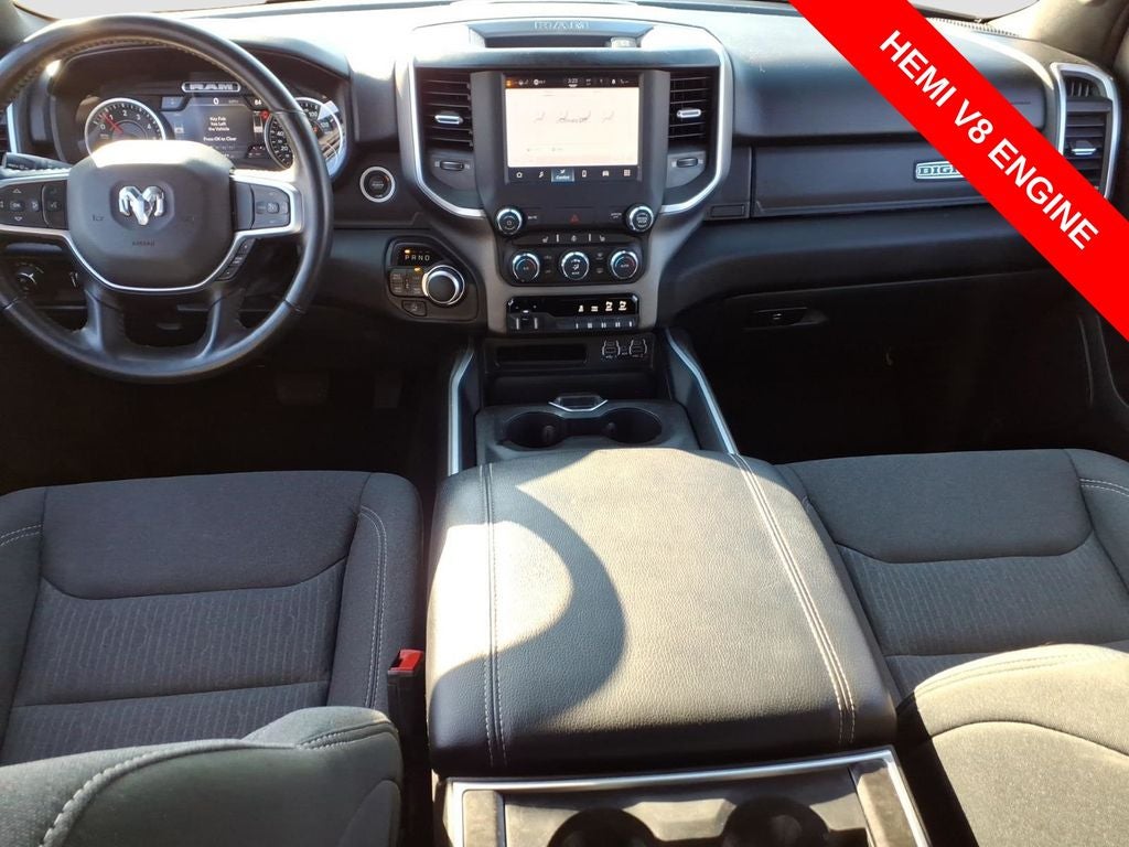 2022 RAM 1500 Big Horn Crew Cab 4x4 5'7' Box