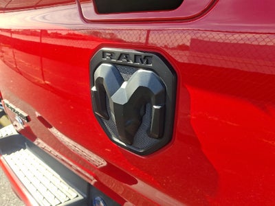 2021 RAM 1500 Big Horn Crew Cab 4x4 5'7' Box