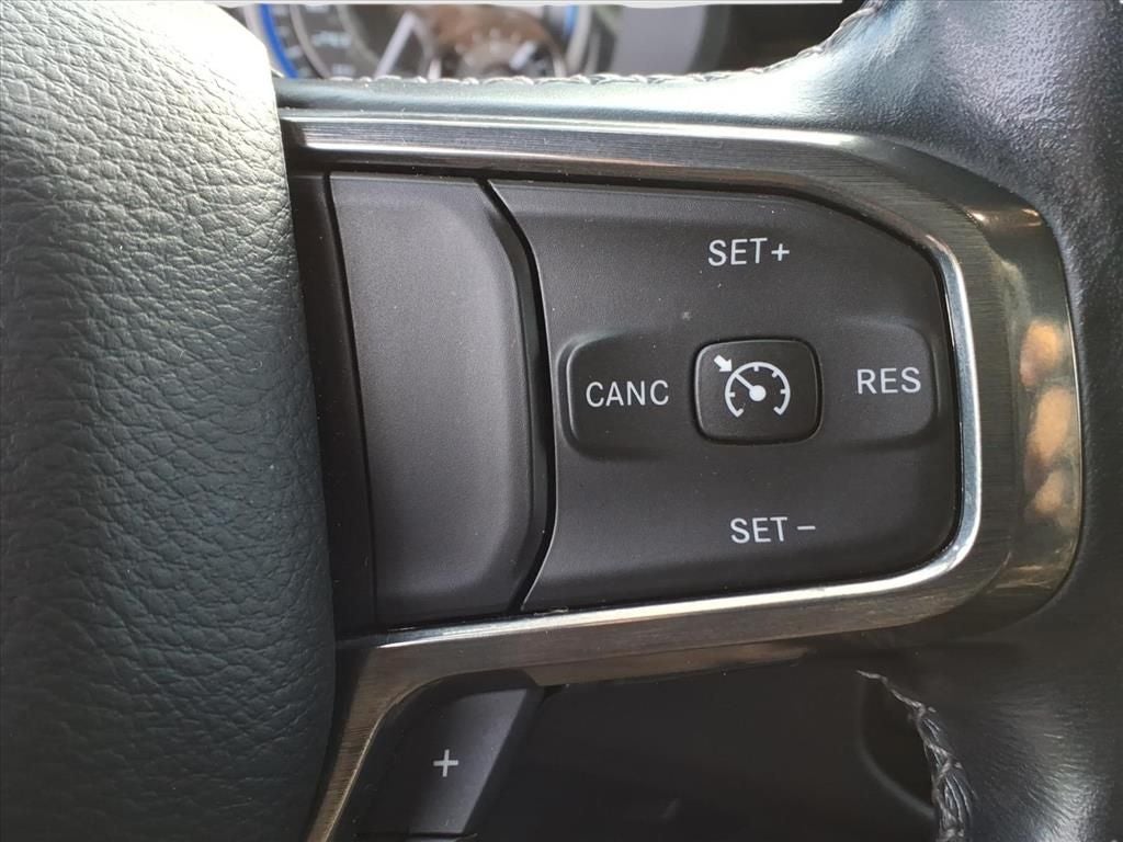 2020 RAM 1500 Limited Crew Cab 4x4 5'7' Box