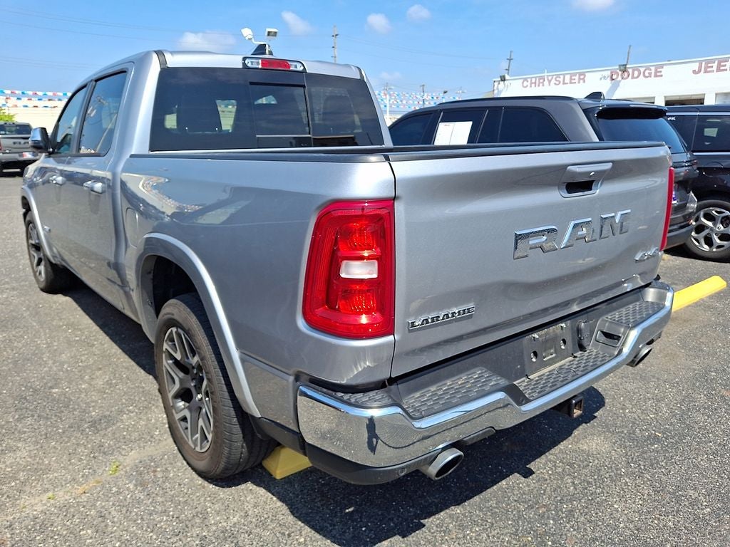 2025 RAM 1500 Laramie Crew Cab 4x4 5'7' Box