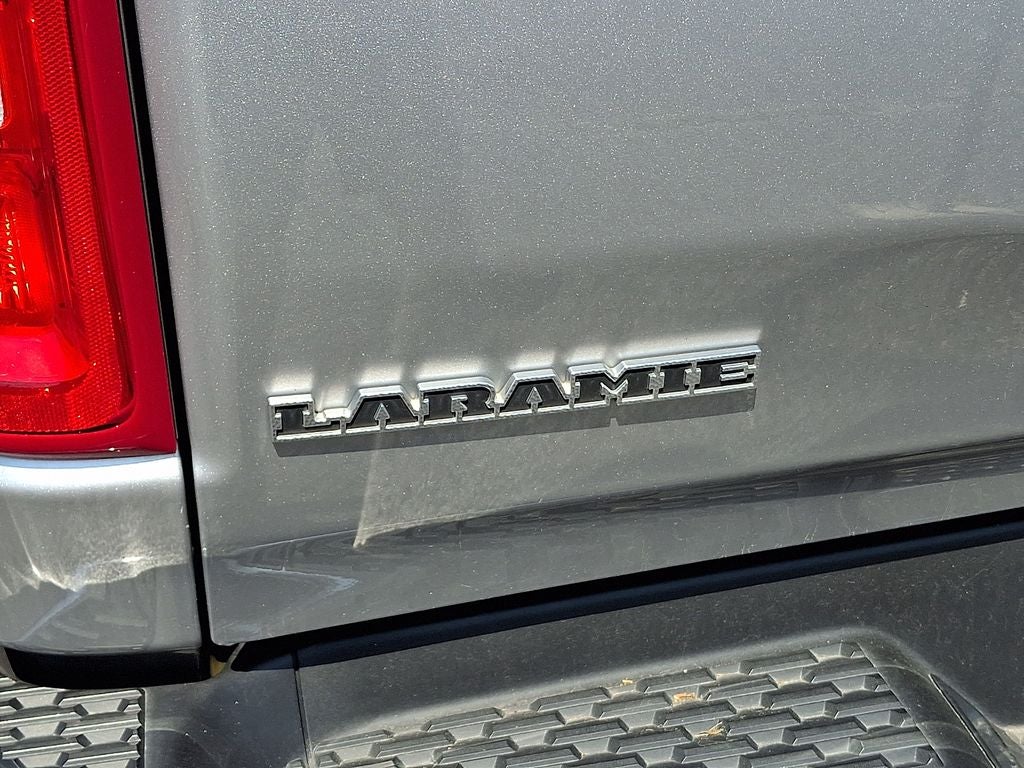 2025 RAM 1500 Laramie Crew Cab 4x4 5'7' Box
