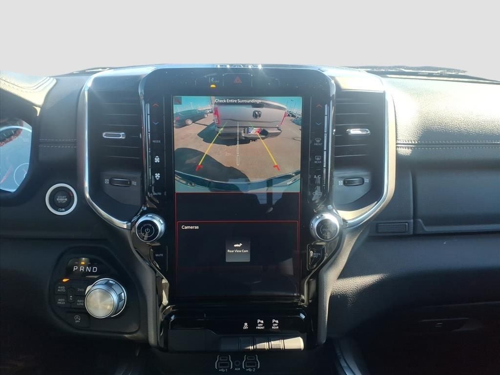 2025 RAM 1500 Laramie Crew Cab 4x4 5'7' Box