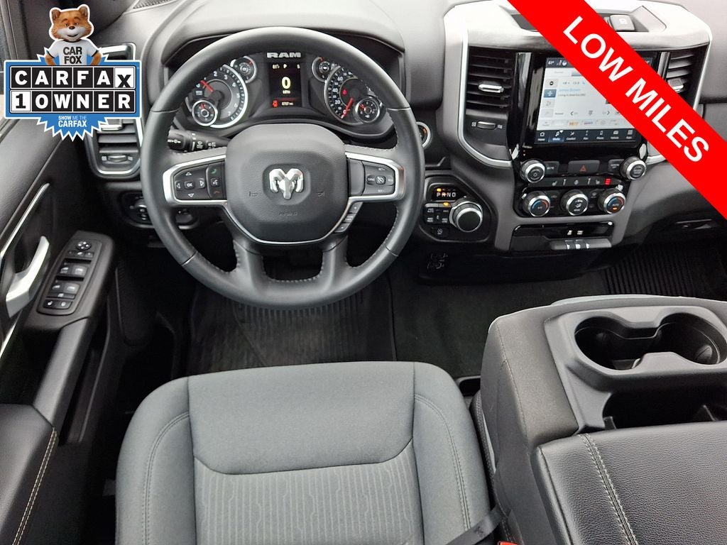 2024 RAM 1500 Big Horn Crew Cab 4x4 6'4' Box