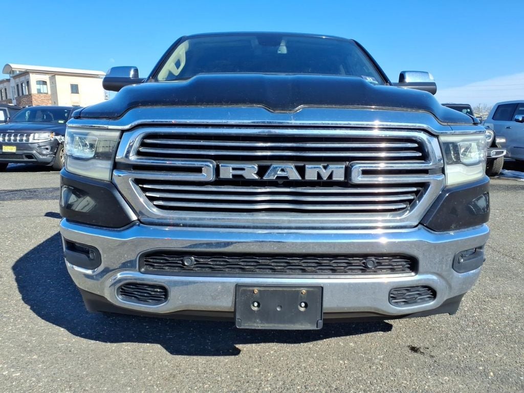 2019 RAM 1500 Laramie Crew Cab 4x4 6'4' Box