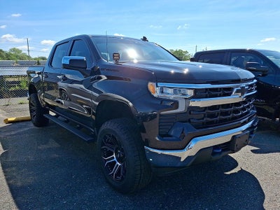 2022 Chevrolet Silverado 1500 4WD Crew Cab Short Bed LT with 2FL