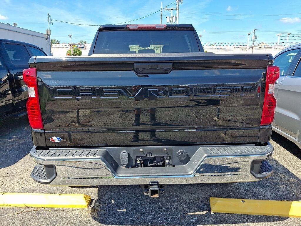 2022 Chevrolet Silverado 1500 4WD Crew Cab Short Bed LT with 2FL