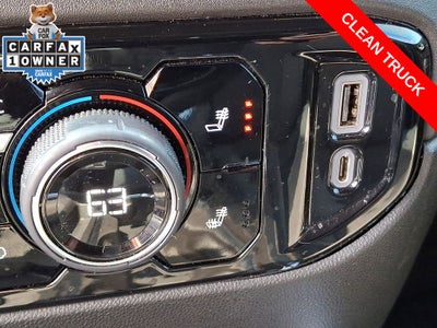 2022 Chevrolet Silverado 1500 4WD Crew Cab Short Bed RST