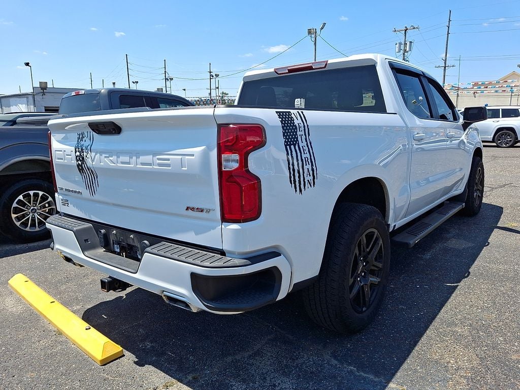 2022 Chevrolet Silverado 1500 4WD Crew Cab Short Bed RST