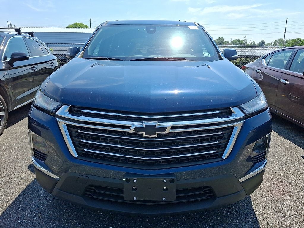 2023 Chevrolet Traverse AWD LT Cloth
