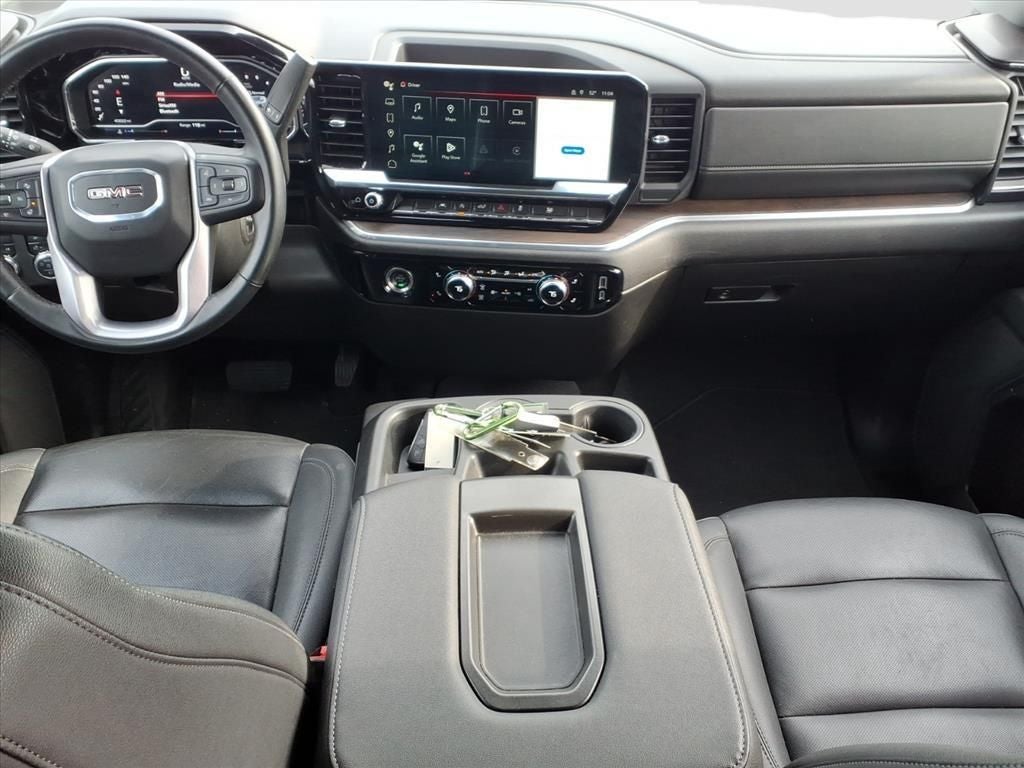 2024 GMC Sierra 1500 4WD Crew Cab Short Box SLT