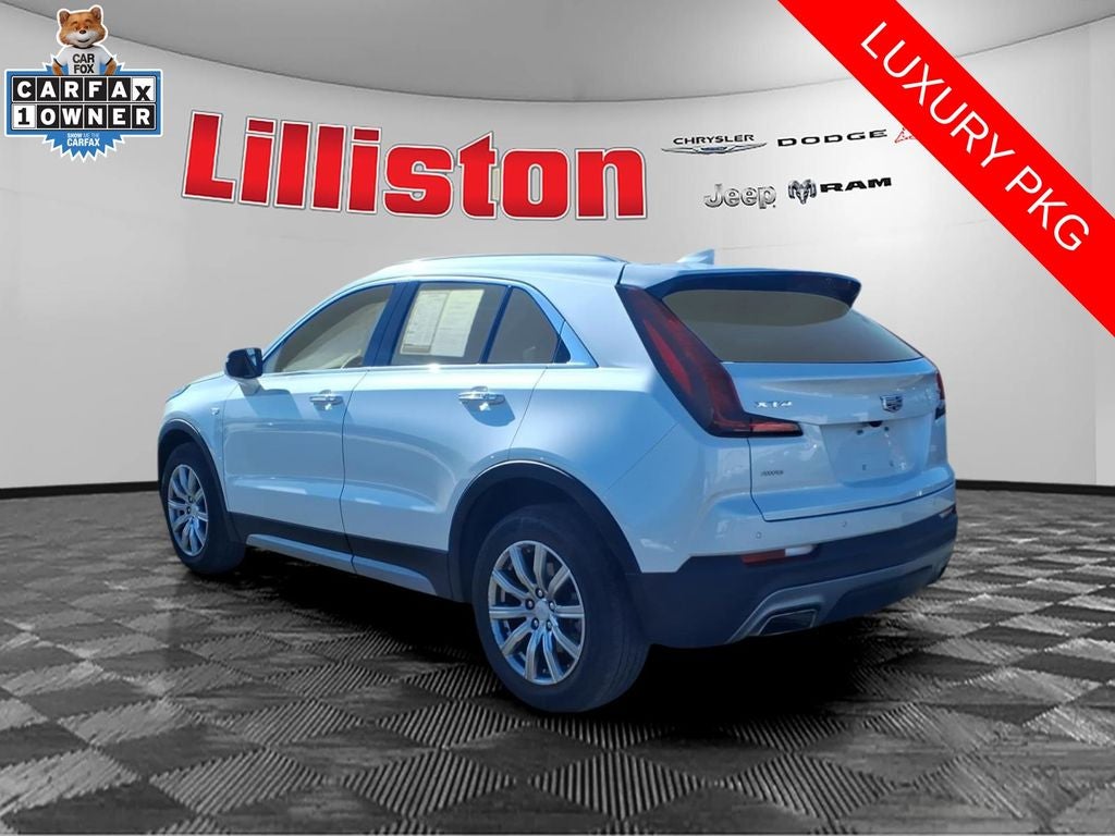 2022 Cadillac XT4 AWD Premium Luxury