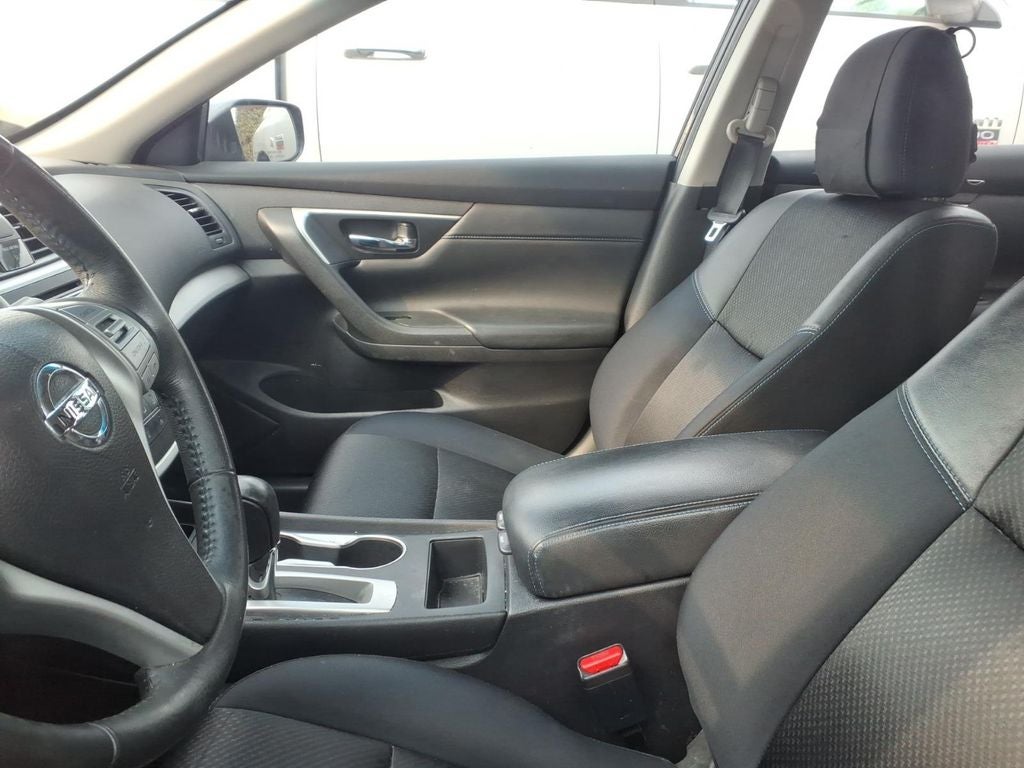 2017 Nissan Altima 2.5 SR