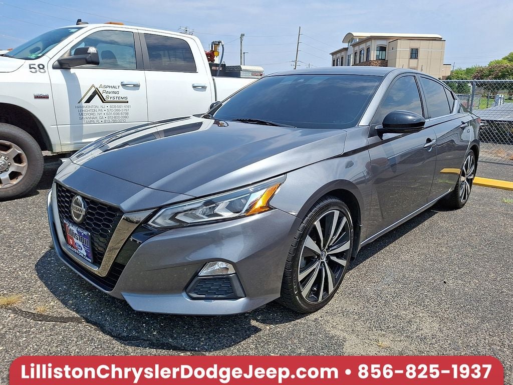 2021 Nissan Altima SR FWD