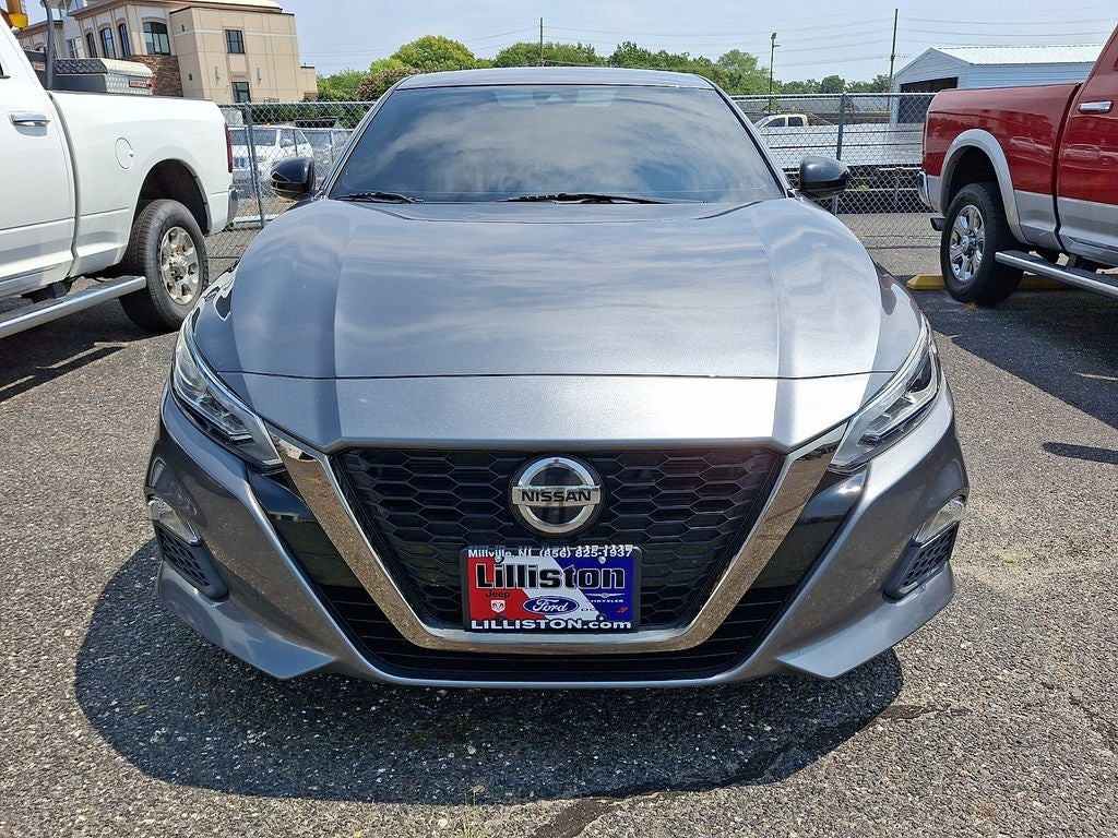 2021 Nissan Altima SR FWD