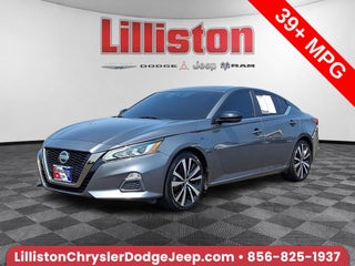 2021 Nissan Altima SR FWD