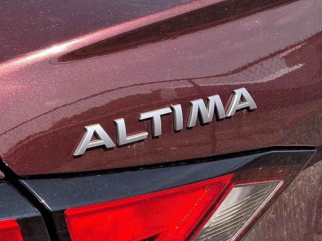 2024 Nissan Altima SV FWD