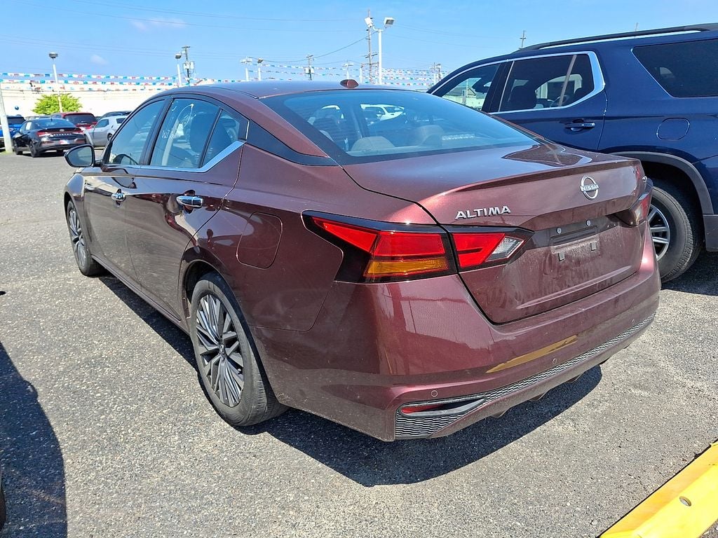 2024 Nissan Altima SV FWD