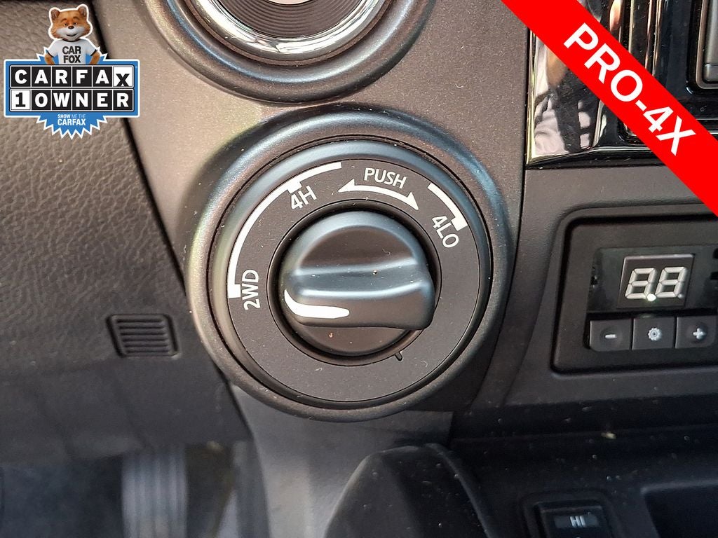 2021 Nissan TITAN Crew Cab PRO-4X 4x4