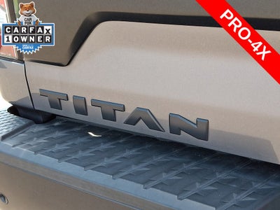2021 Nissan TITAN Crew Cab PRO-4X 4x4