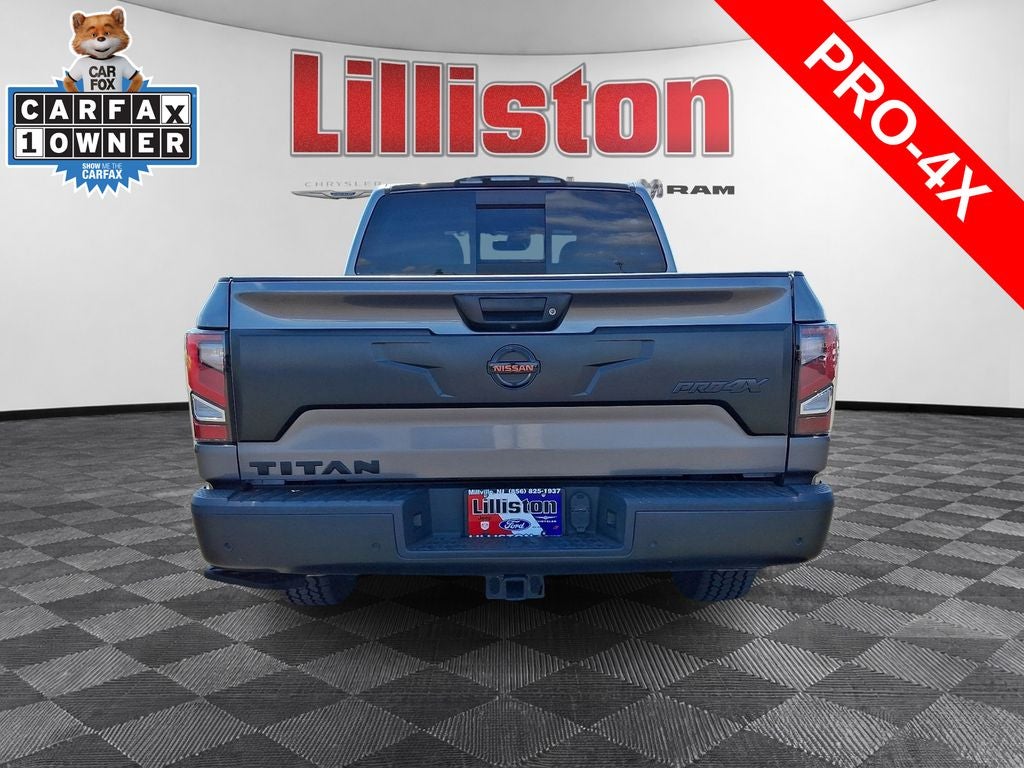 2021 Nissan TITAN Crew Cab PRO-4X 4x4
