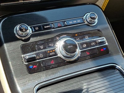 2022 Lincoln Nautilus Standard