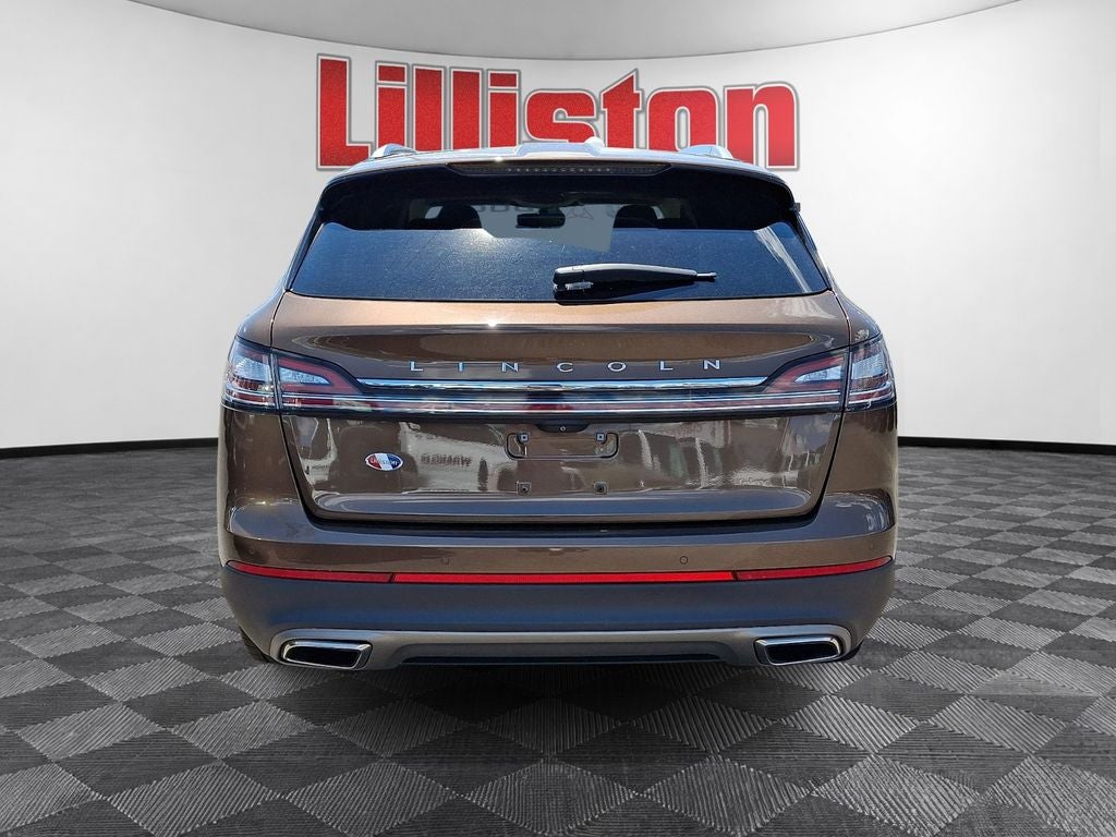 2022 Lincoln Nautilus Standard