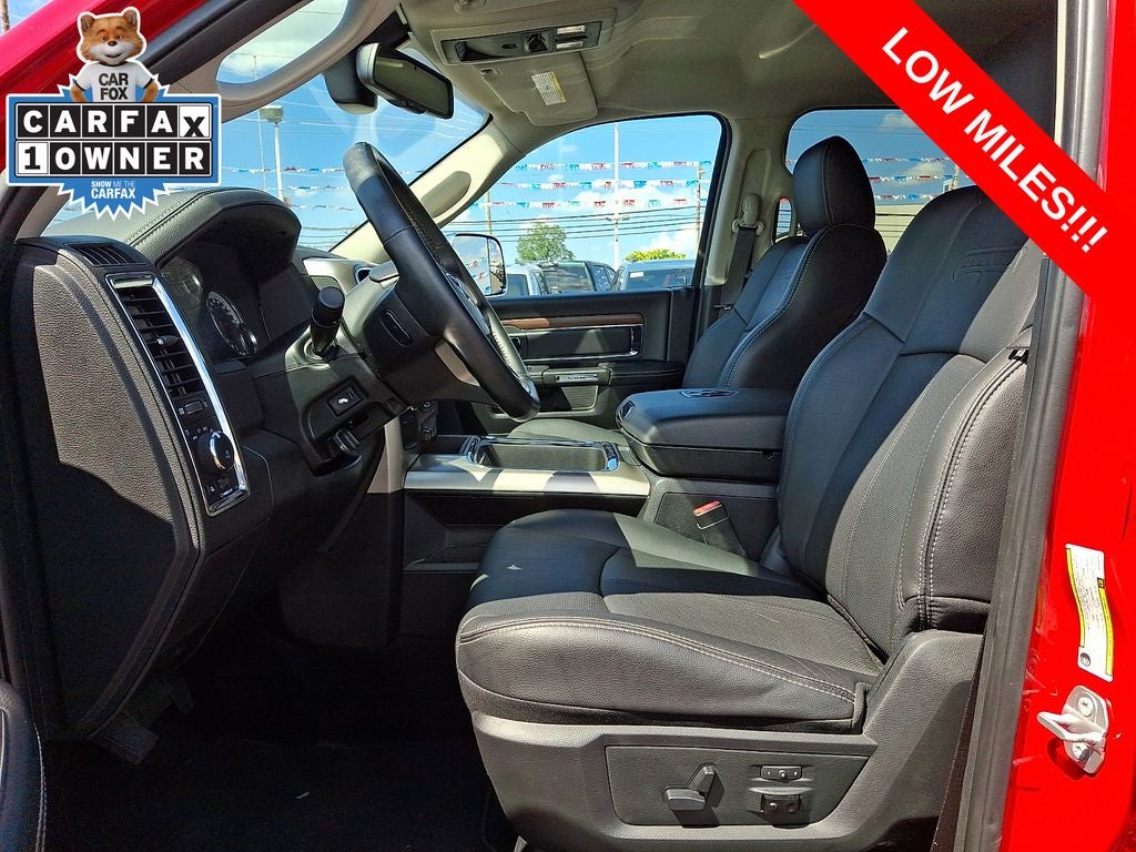 2018 RAM 3500 Laramie Crew Cab 4x4 6'4' Box