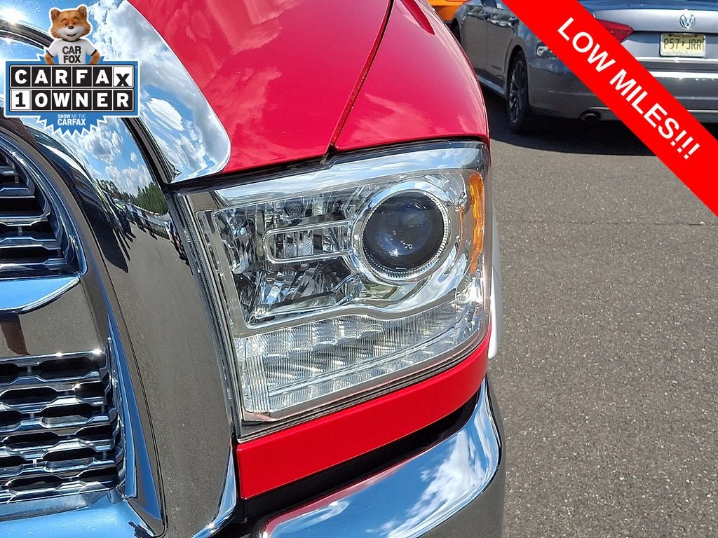 2018 RAM 3500 Laramie Crew Cab 4x4 6'4' Box