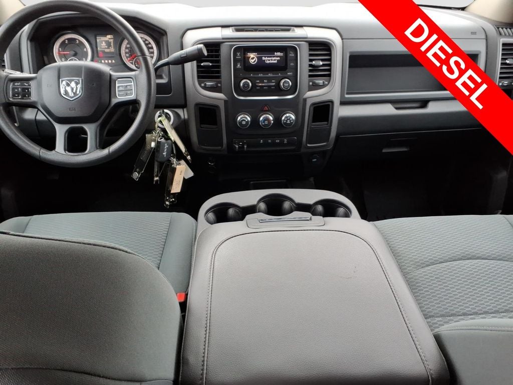 2018 RAM 2500 Tradesman Crew Cab 4x4 6'4' Box