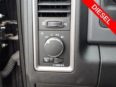 2018 RAM 2500 Tradesman Crew Cab 4x4 6'4' Box