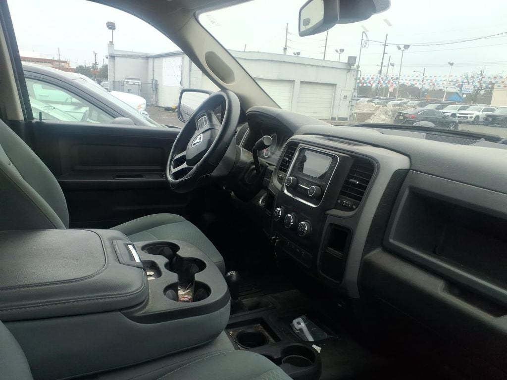 2018 RAM 2500 Tradesman Crew Cab 4x4 6'4' Box