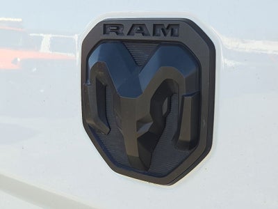 2020 RAM 2500 Big Horn Crew Cab 4x4 6'4' Box
