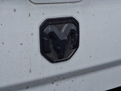 2022 RAM 2500 Big Horn Crew Cab 4x4 6'4' Box